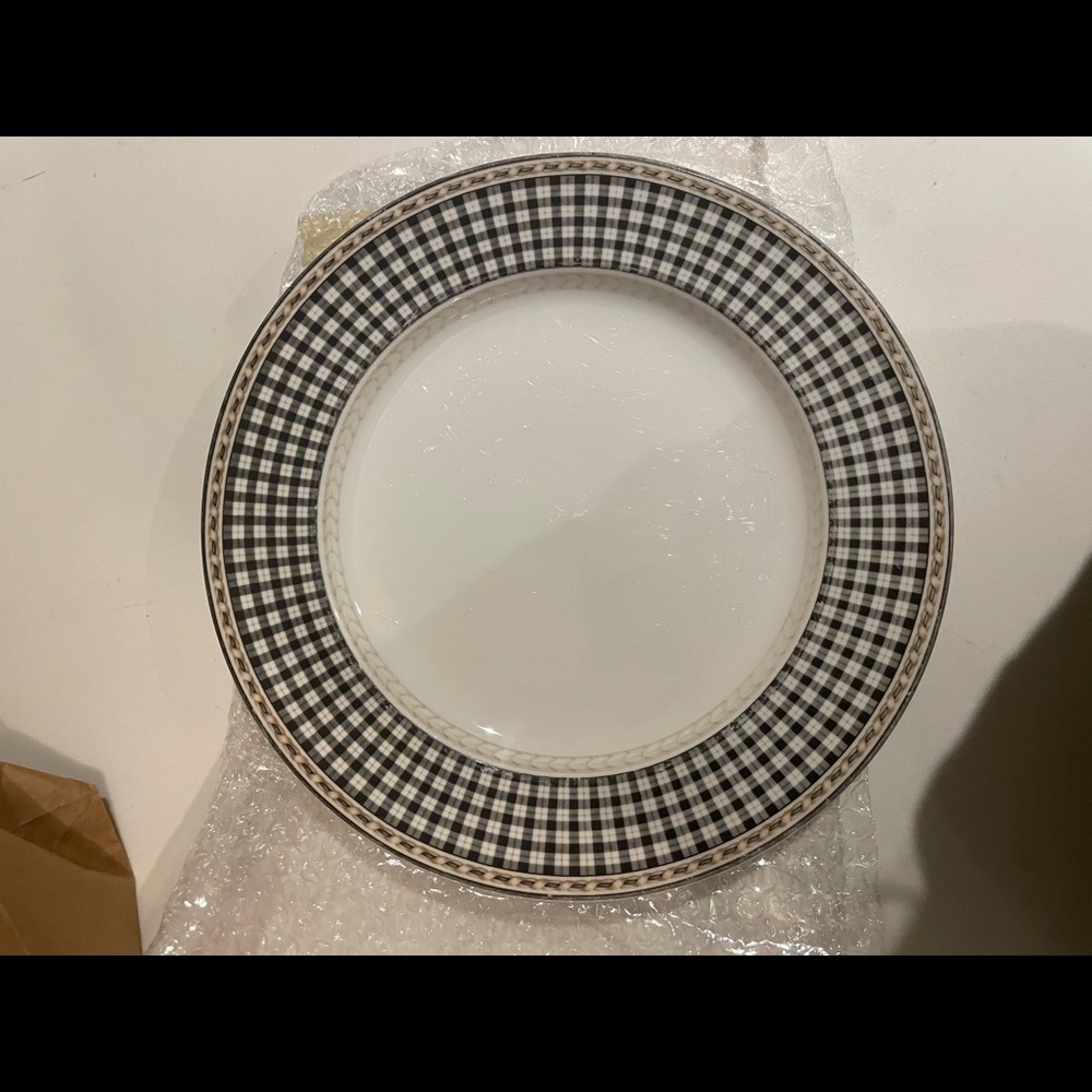 Authentic Royal Doulton Plaid Design Plates (Set of 4, 2 large and 2 small)